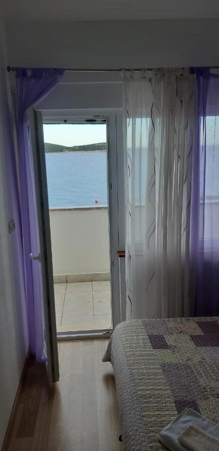 Apartments Luka Sevid Εξωτερικό φωτογραφία