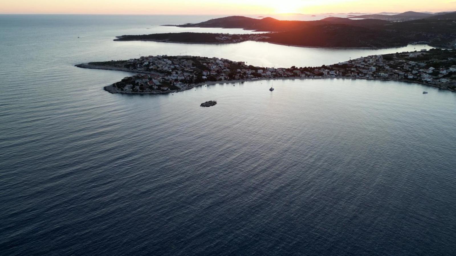 Apartments Luka Sevid Εξωτερικό φωτογραφία
