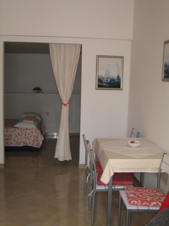 Apartments Luka Sevid Εξωτερικό φωτογραφία