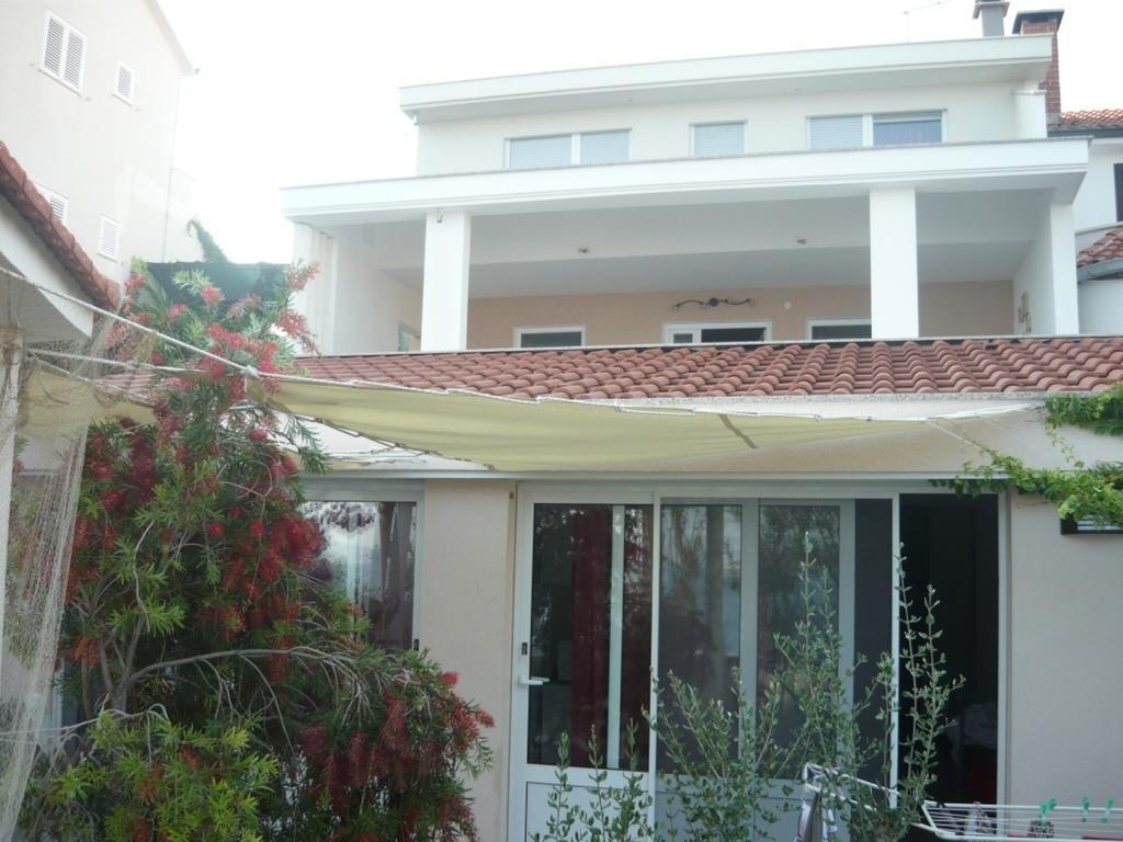 Apartments Luka Sevid Εξωτερικό φωτογραφία